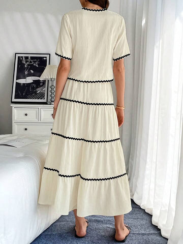 Contrast Scallop Detail Top & Skirt Set